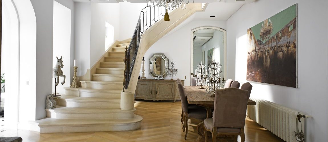 Casa alba, stralucirea unei epoci nobile si rafinate