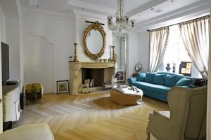 Casa alba, stralucirea unei epoci nobile si rafinate